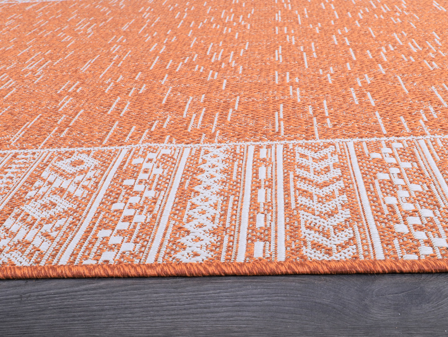 Terracotta Sunset - Machine-Washable Indoor/Outdoor Rug