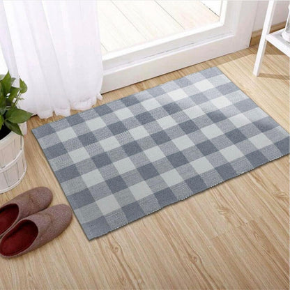 Plaid Cabin Charm - Machine Washable Area Rug