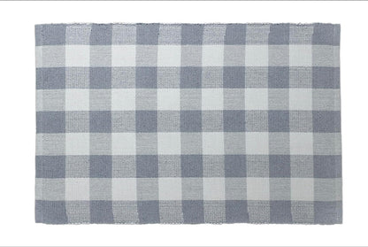 Plaid Cabin Charm - Machine Washable Area Rug