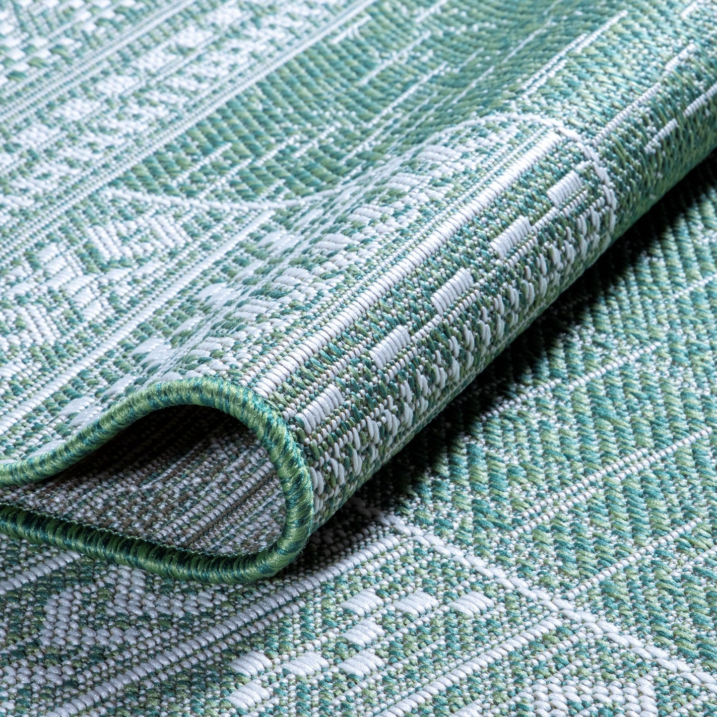 Jade Whisper - Machine-Washable Indoor/Outdoor Rug