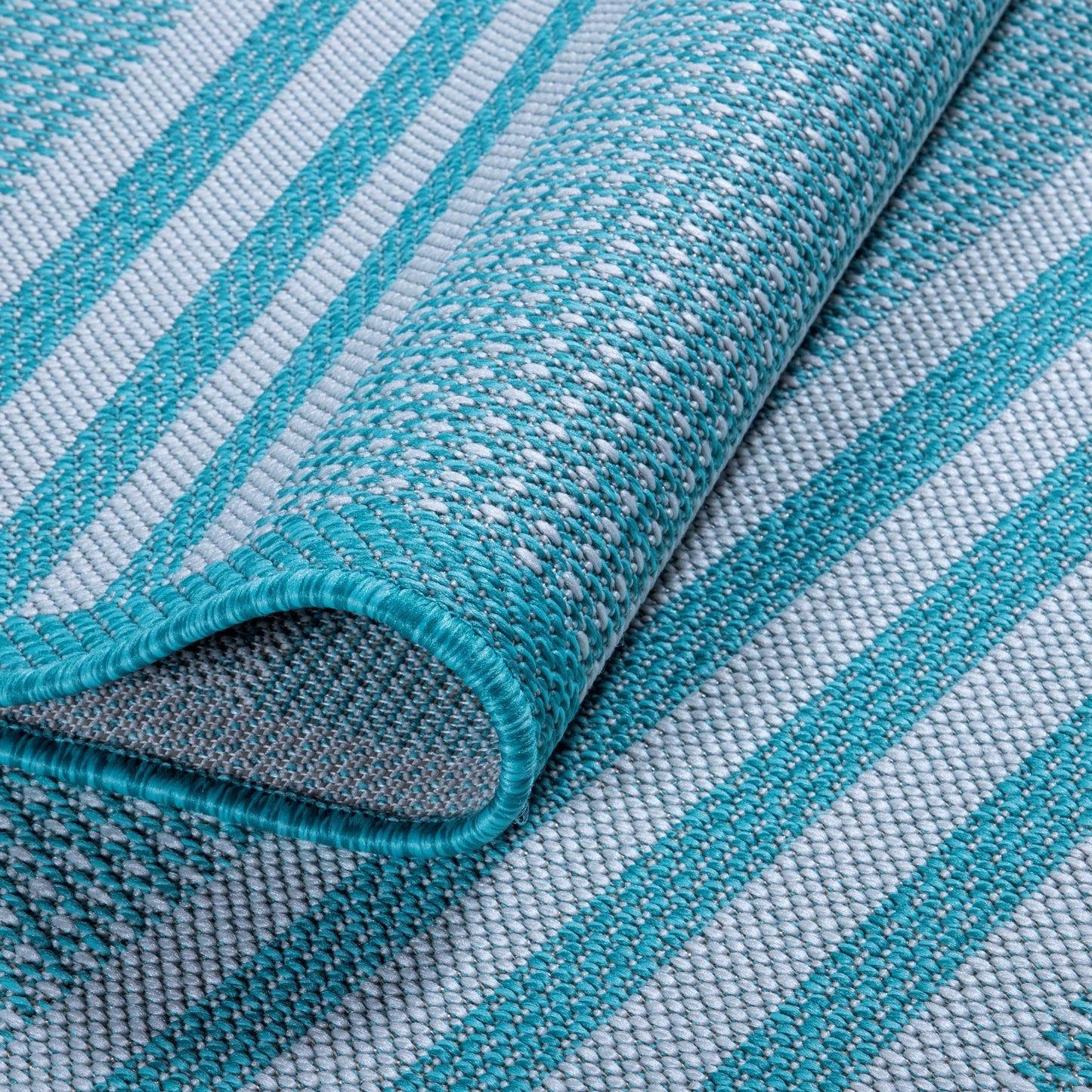 Aqua Serenity - Machine-Washable Indoor/Outdoor Rug