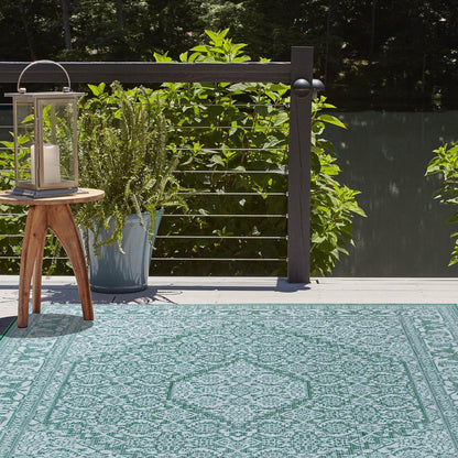 Mint Meadow - Machine-Washable Indoor/Outdoor Rug